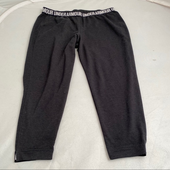 Under Armour black featherweight fleece jogger pants XL - Picture 2 of 6